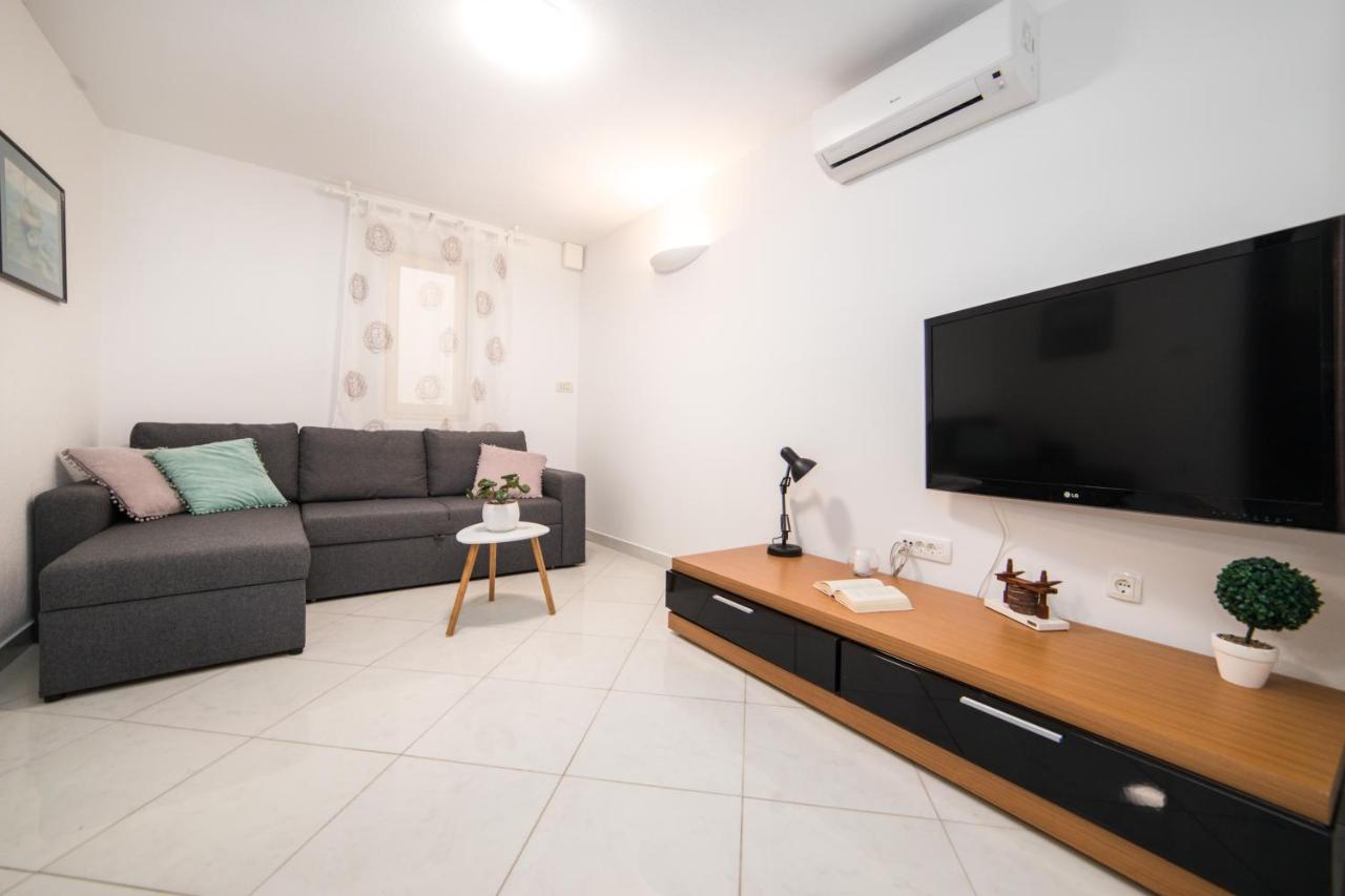 Villa Jadranka Apartments Tučepi Dış mekan fotoğraf