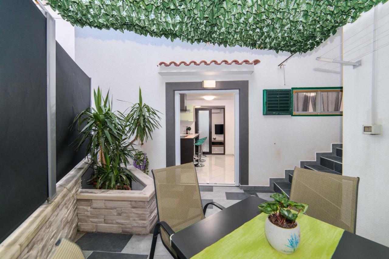 Villa Jadranka Apartments Tučepi Dış mekan fotoğraf