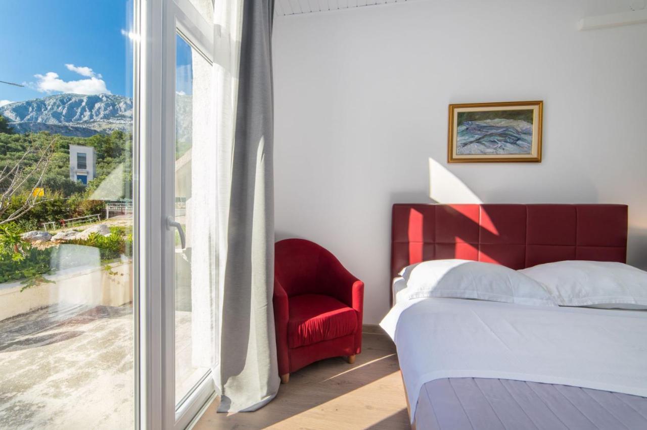 Villa Jadranka Apartments Tučepi Oda fotoğraf
